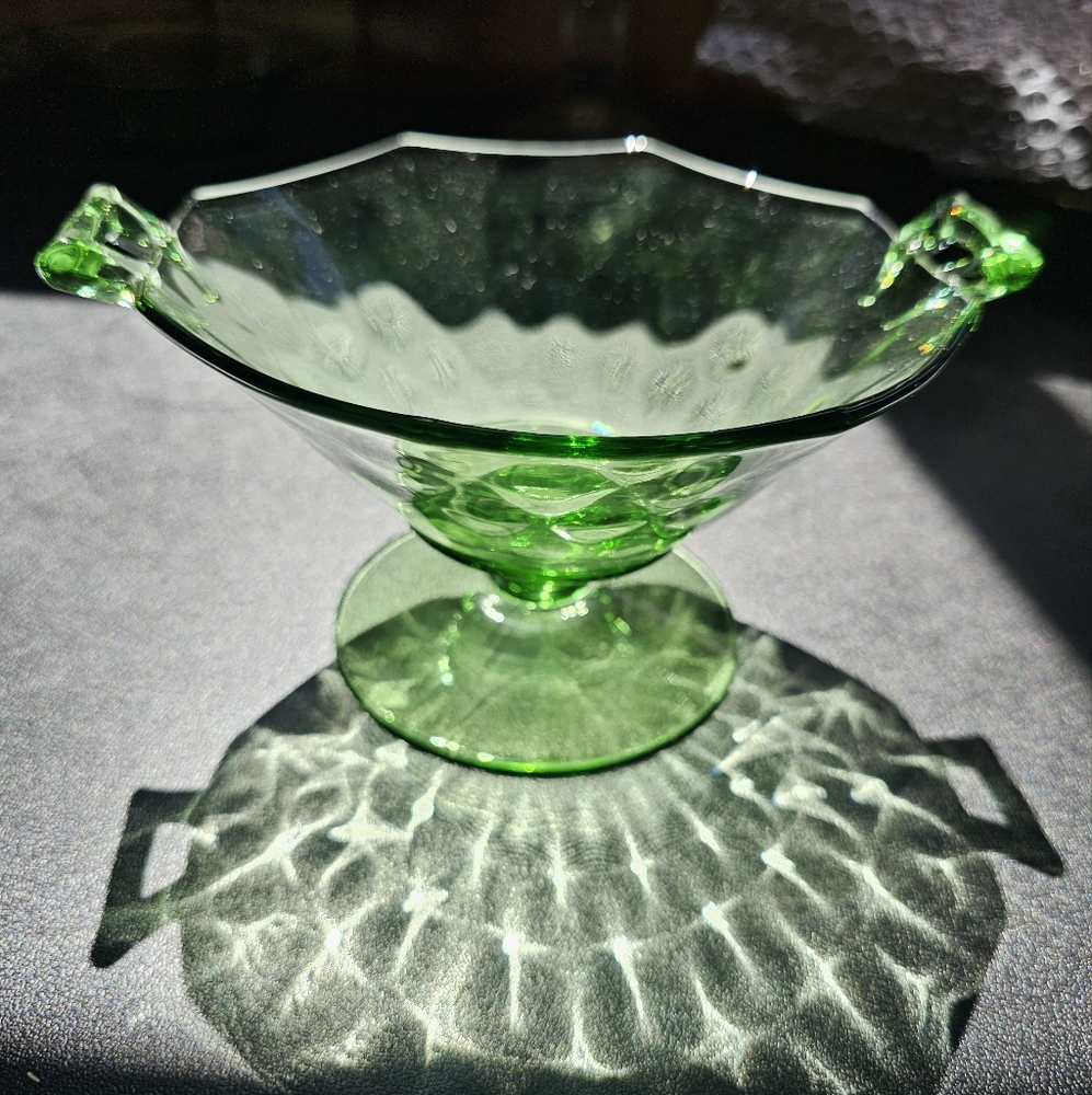 Vintage Octagon Heisey Glass Yeoman Moongleam‎ Footed Bowl with handles